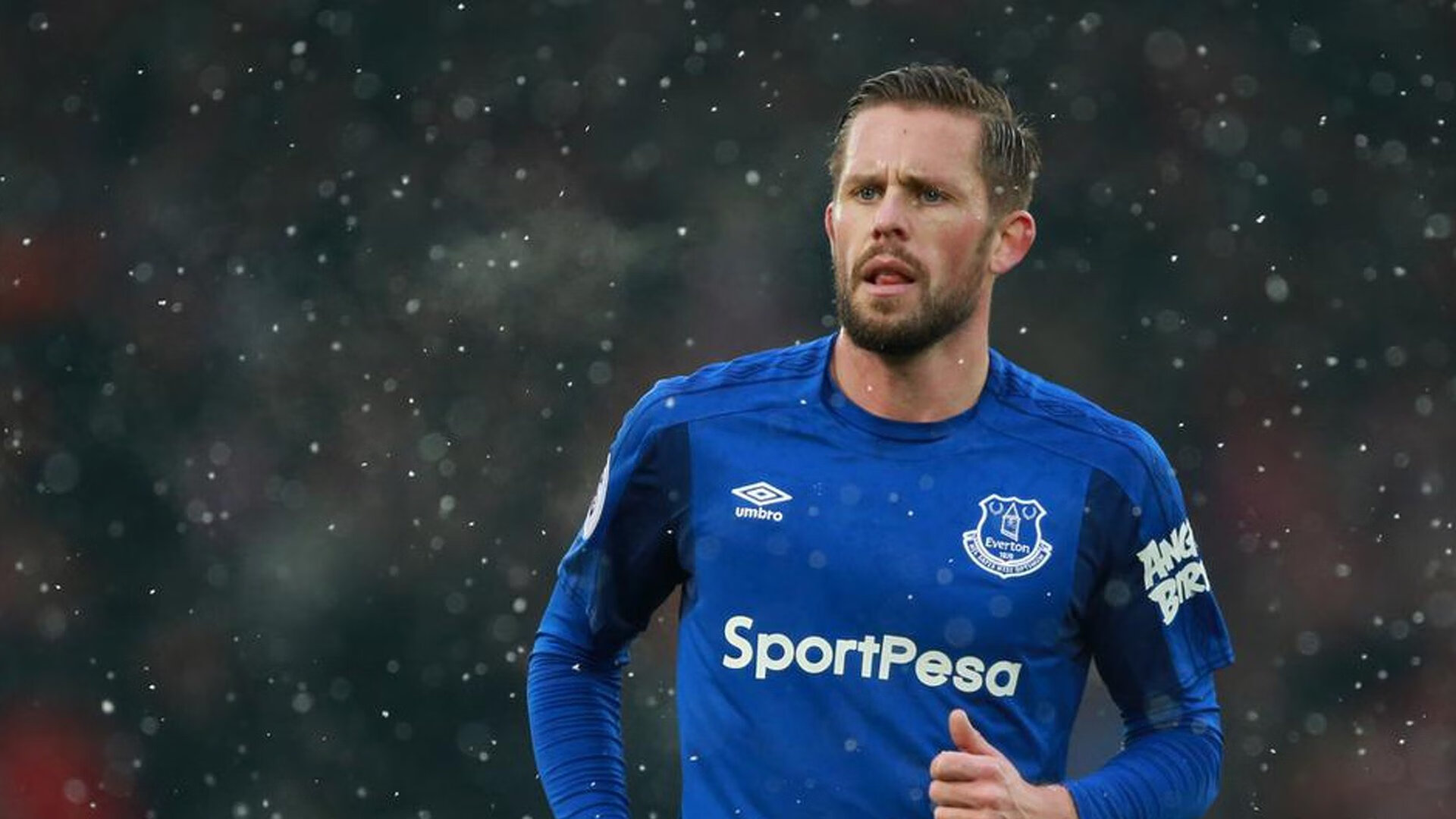 德甲攻防一体：节奏快得令人窒息，德甲战术