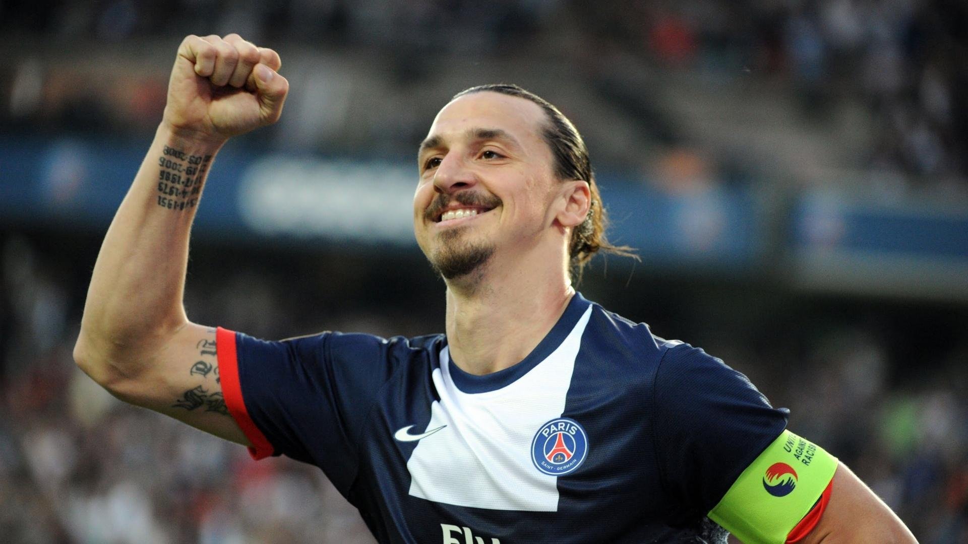 詹姆斯更新社交鼓励年轻球员努力，詹姆斯话语