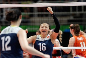 开云官网-仰泳技术扎实波兰保持优势，仰泳视频教练讲解