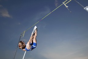 开云体育官方网站-城市篮球代表队集训加强战术演练备战全国对抗赛，篮球队代表队介绍词