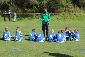 kaiyun体育app-欧洲杯总冠军之争：战术智慧与个人能力的较量，欧洲杯冠军百度百科