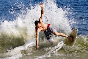 开云体育官网下载安装-尤文图斯引援成功，中场实力大幅增强