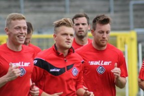 开云网址-日本队在亚洲杯中发挥出色，志在夺冠