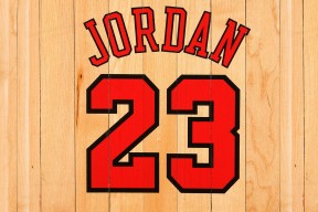 开云全站下载-热火球队口号被球迷写进纹身里，热火队的口号中文