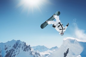 开云下载-皮特·卡普尔迅猛的反应速度，成为袋鼠队进攻的加速器，皮特卡瑞尔