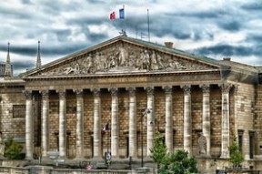 开云官方-曼联俱乐部庆祝建队百年纪念日，曼联队成立于哪年