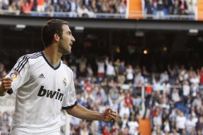 开云-“霍斯特与南非羚羊队的成功配合，谱写历史篇章”