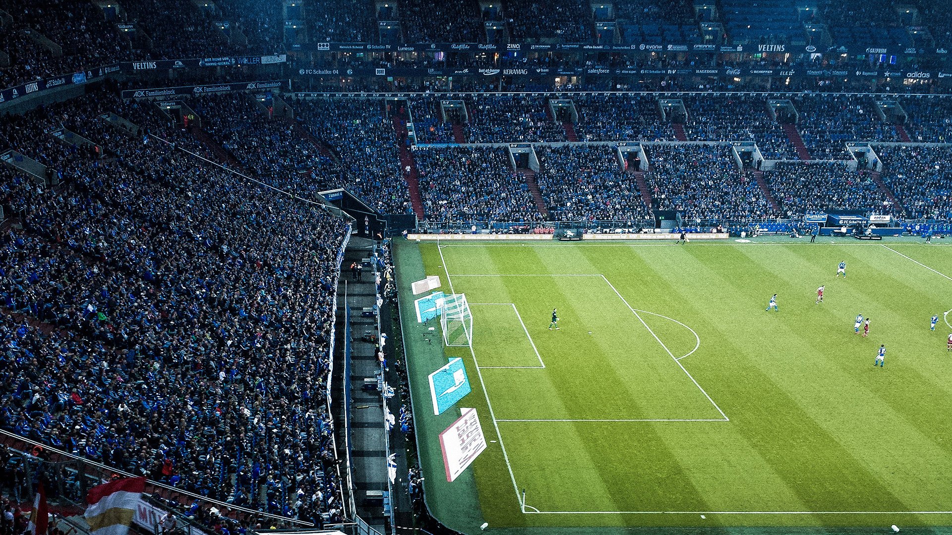 史密斯后半程爆发力成为夺冠关键，史密斯动作