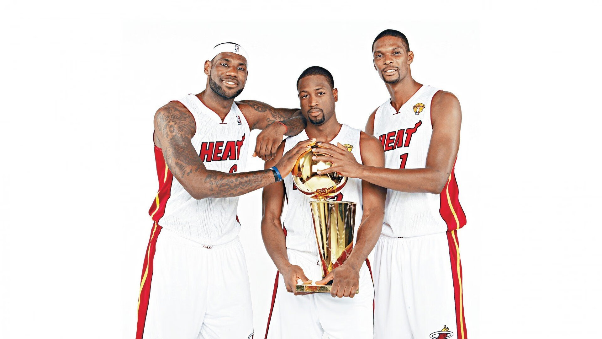 安东·李恩：全黑队中场的“控制塔”，稳定场上节奏，指引进攻方向