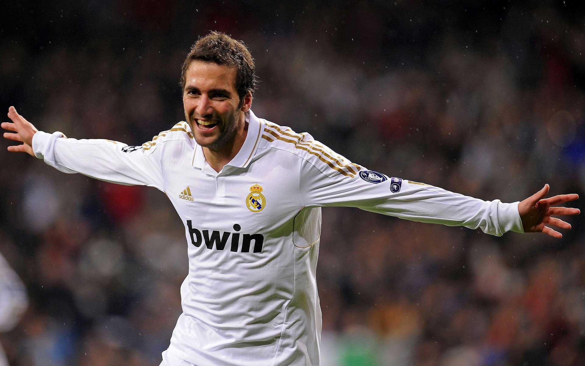 新兴足球强国崛起，未来国际赛场格局将发生改变，全国首个“新型足球学校”揭牌