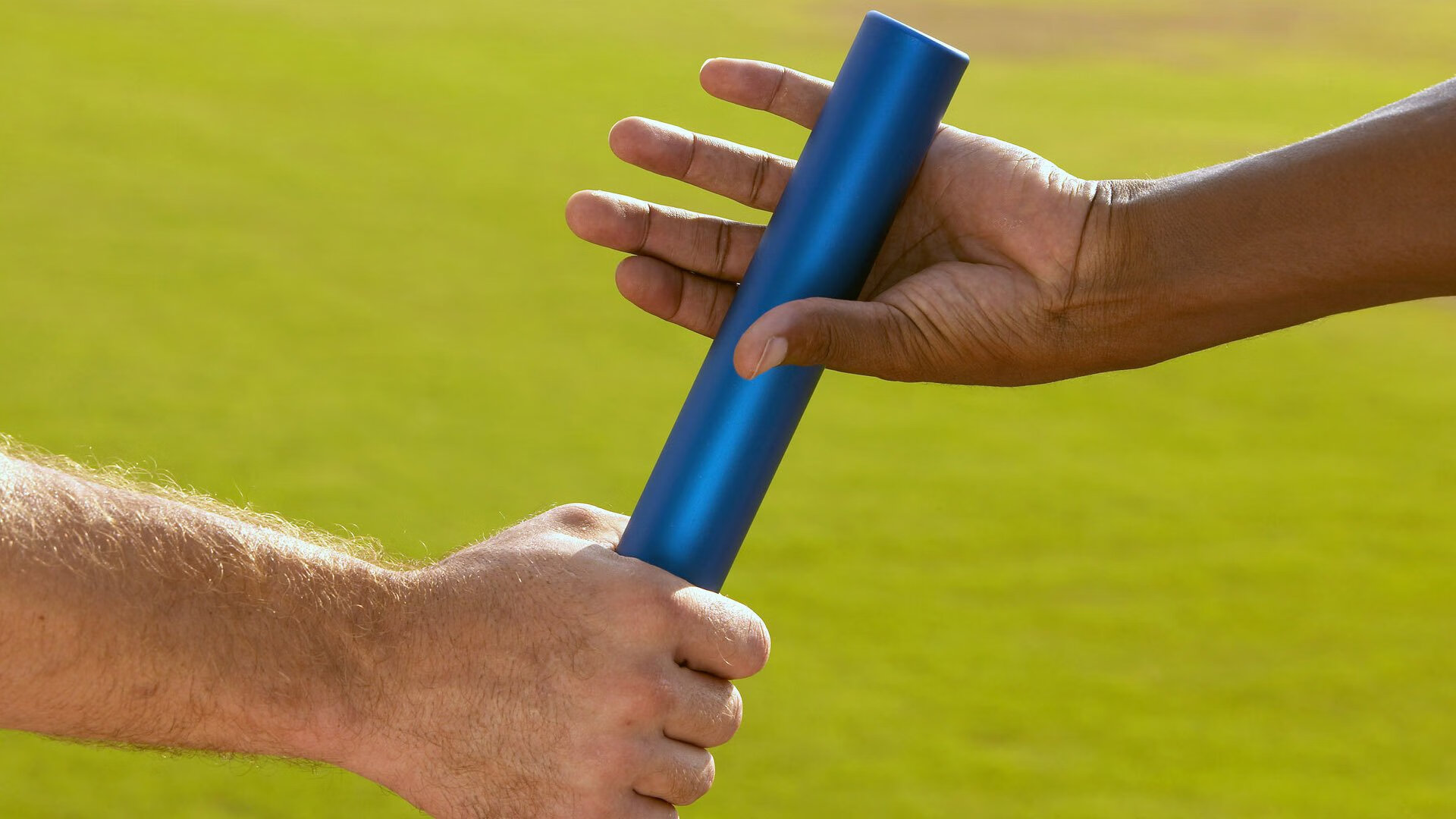 瑞安：随着经验积累，逐渐成为全黑队的顶级球员，瑞安足球俱乐部